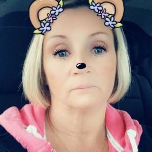 Meet your Posher, Tonya